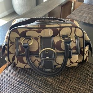 Coach signature brown bag gently used condition